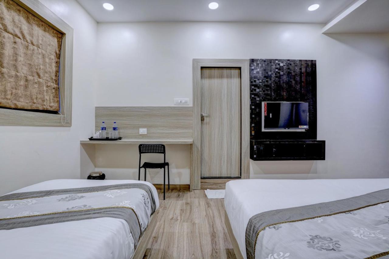 Hotel Arts International مومباي المظهر الخارجي الصورة