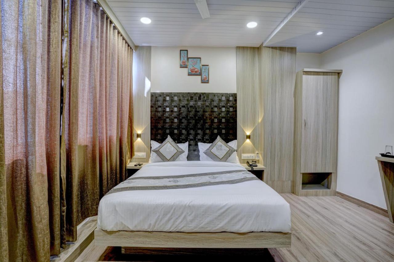 Hotel Arts International مومباي المظهر الخارجي الصورة