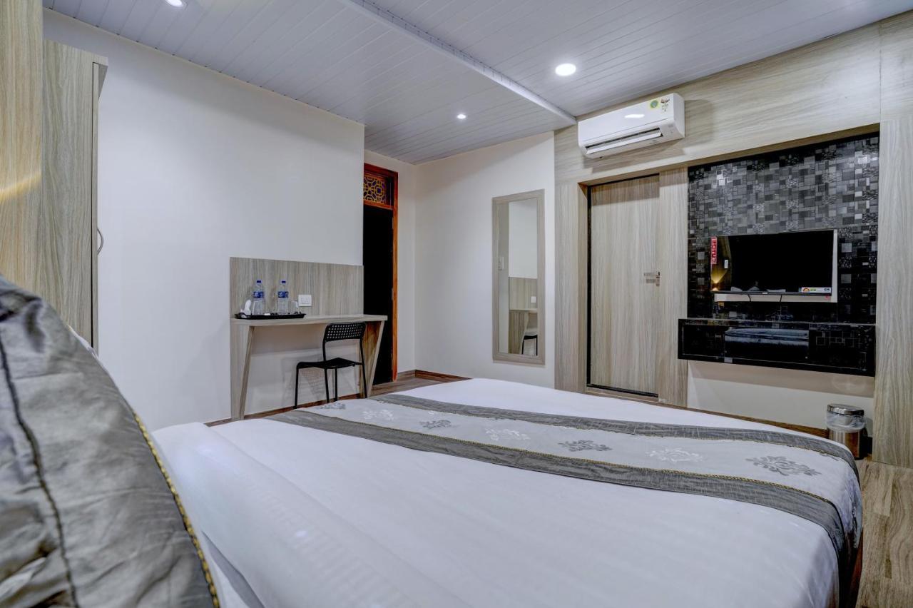 Hotel Arts International مومباي المظهر الخارجي الصورة